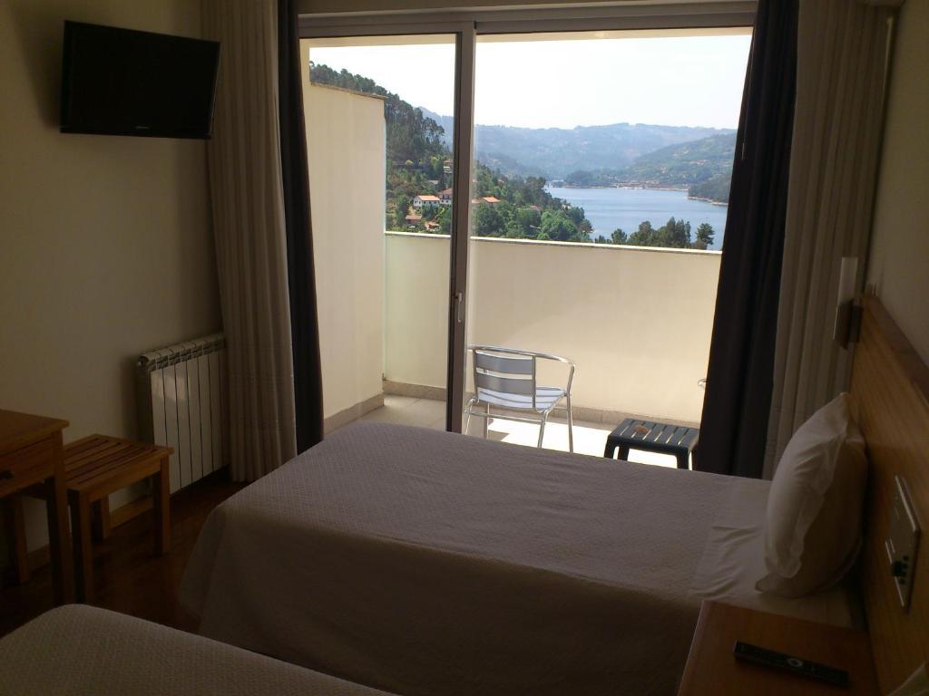 Quarto Twin