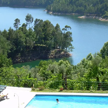 Hotel Lagoa Azul Do Geres-2